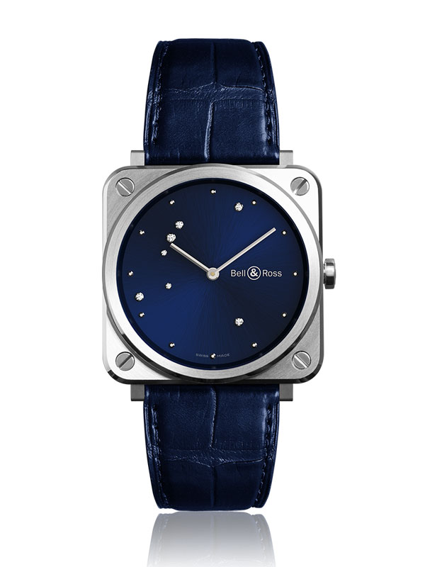 The blue leather strap matches the midnigh blue dial perfectly.