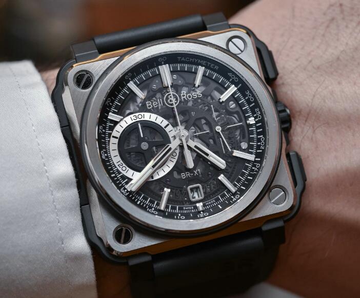 The integrated design of this timepiece is futuristic and distinctive.