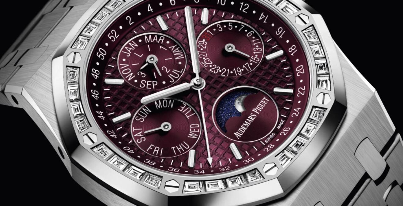 Audemars Piguet Reveals New Purple Royal Oak Perpetual Calendar Replica